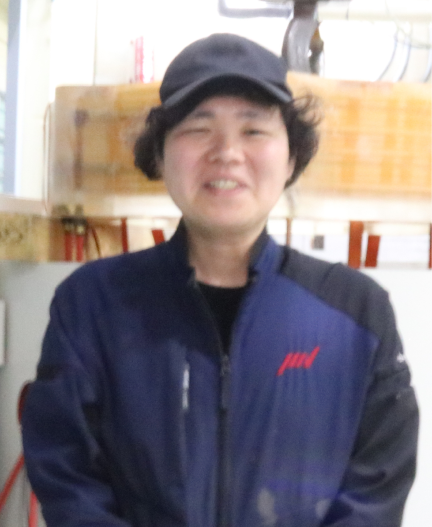 組立部門 社員
